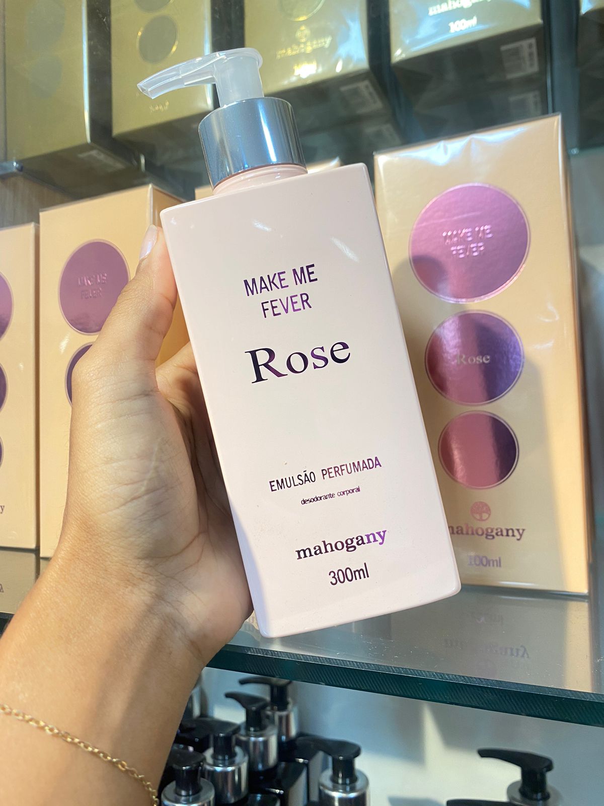 Hidratante MAKE ME FEVER ROSE 400 ML